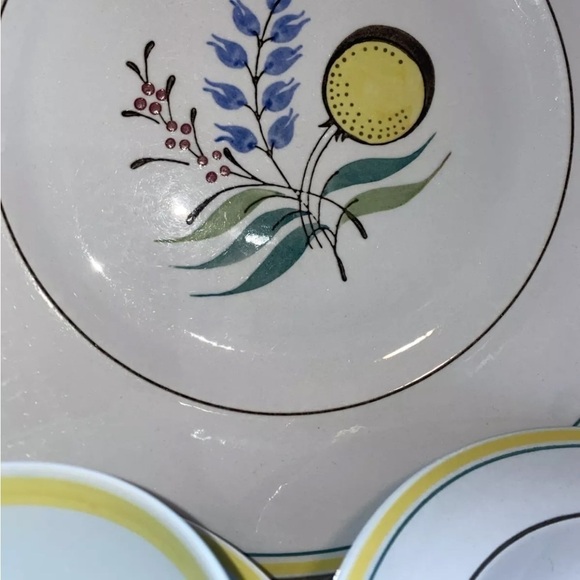 Wildflower Arabia Made in Finland Handpainted also Marked R-30cm Serving Platter - Picture 11 of 11